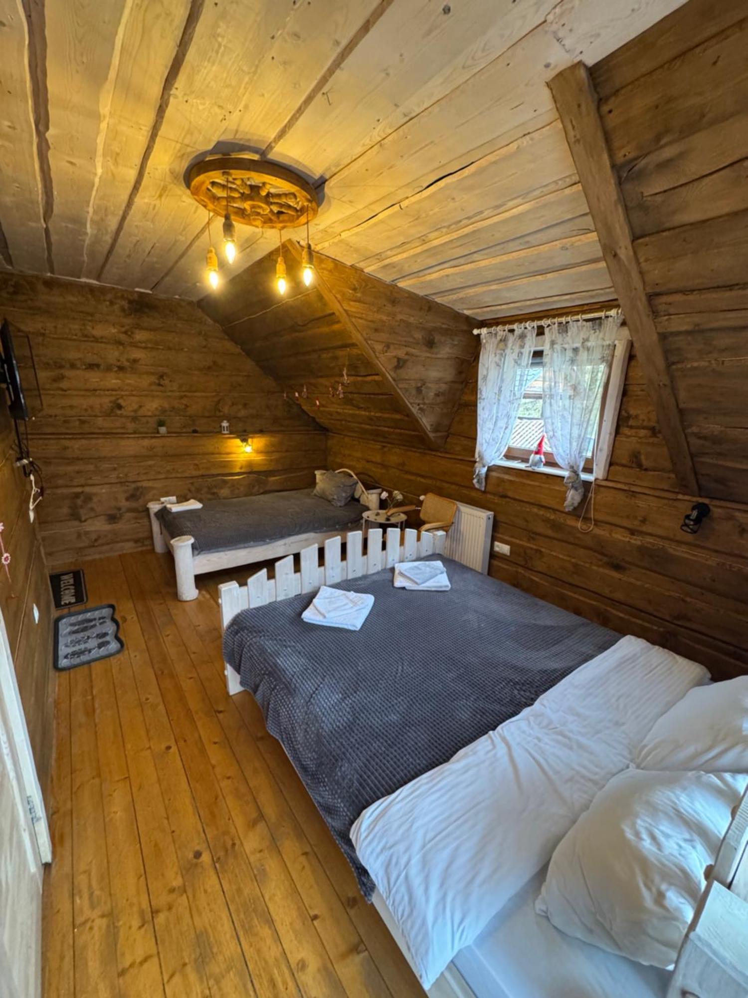 Lodge сімейний затишок Oryavchyk